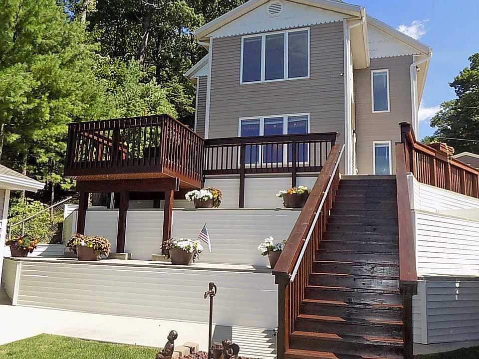 1st image of 12690 Big Island Dr NE