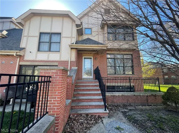 3122 E 135th St #1, Cleveland, OH 44120