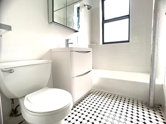 Rented by Compass | media 11