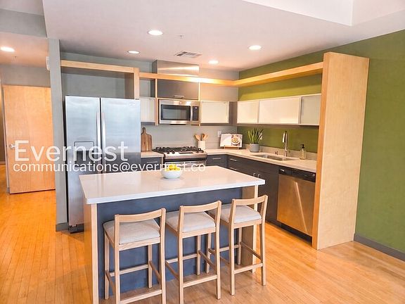 2nd image of 2900 Wyandot St Unit 102