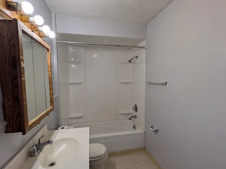 725 Chartiers St #2 — Photo 13