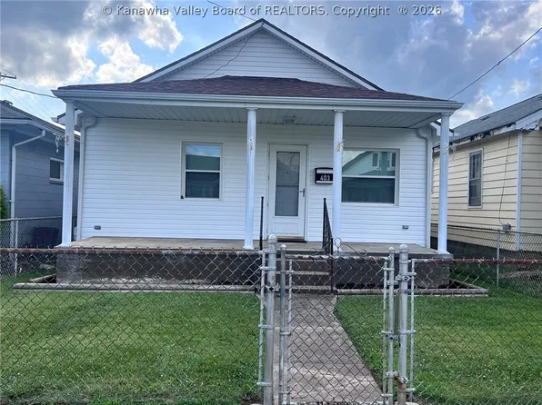 403 17th St, Dunbar, WV 25064
