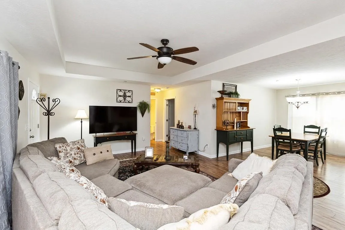 Property Photo - 1419 Leaf Ln