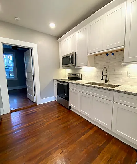 416 W Wayne St — Photo 2