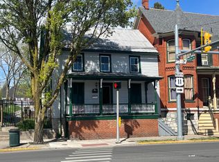 520 W King St, Martinsburg, WV