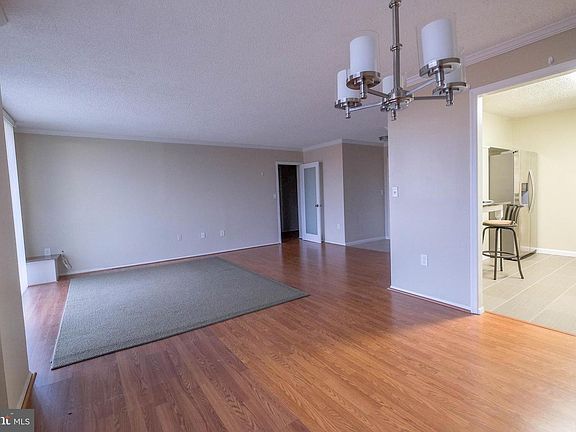 5th image of 1225 Martha Custis Dr APT 516