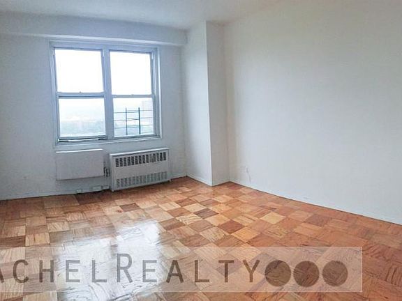 3rd image of 3660 Oxford Ave APT 4G