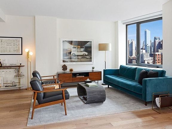 4th image of 411 W 35th St APT 2W