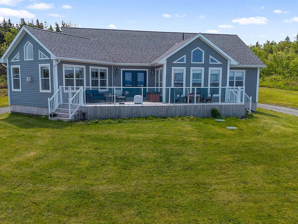 1st image of 34 Birchwood Rdg