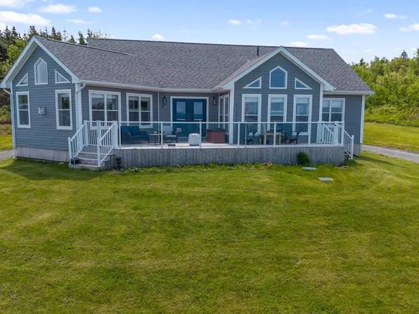 34 Birchwood Rdg, Antigonish, NS B2G 2L1