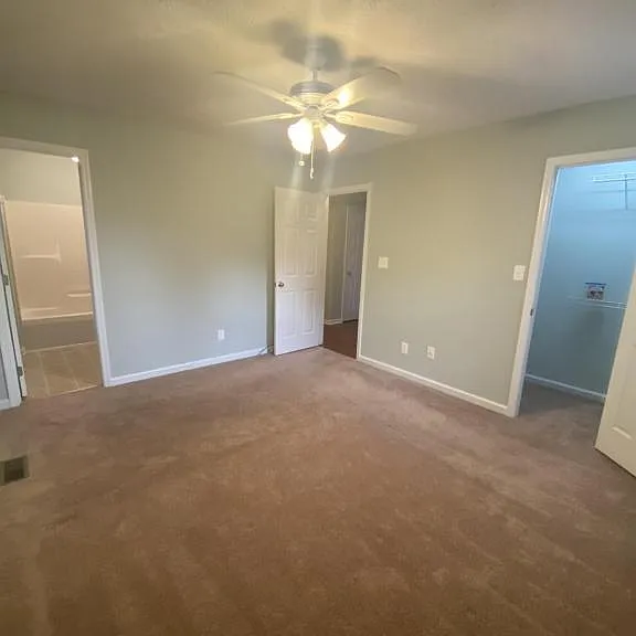 5051 Waterford Dr — Photo 14