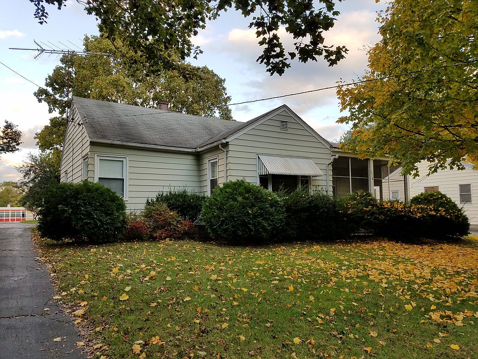 1st image of 1318 Pinehurst Blvd