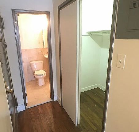 5th image of 422 E 14th St APT 4B