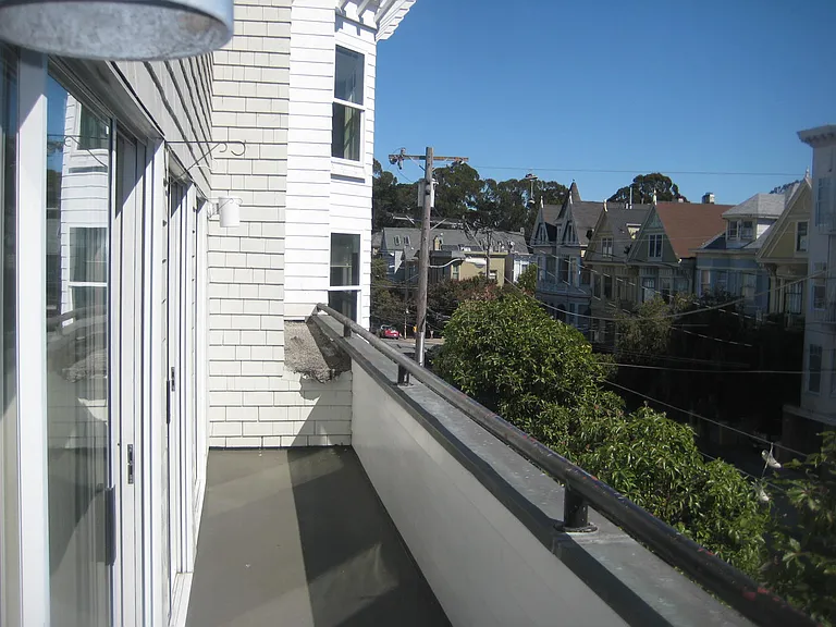 575 Cole St #201 — Photo 15