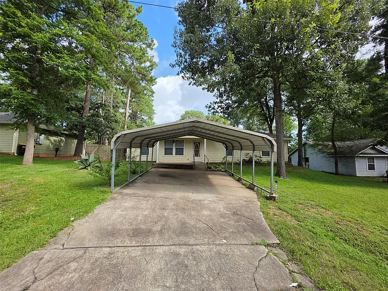 10635 Royal Cavins Dr — Photo 3