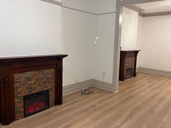 5th image of 2723 W Washington Blvd #2