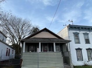 4 Division St, Cohoes, NY 12047