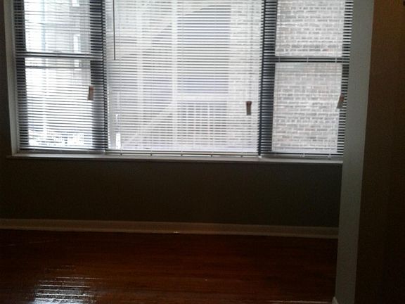 4th image of 7543 S Kingston Ave APT 1B