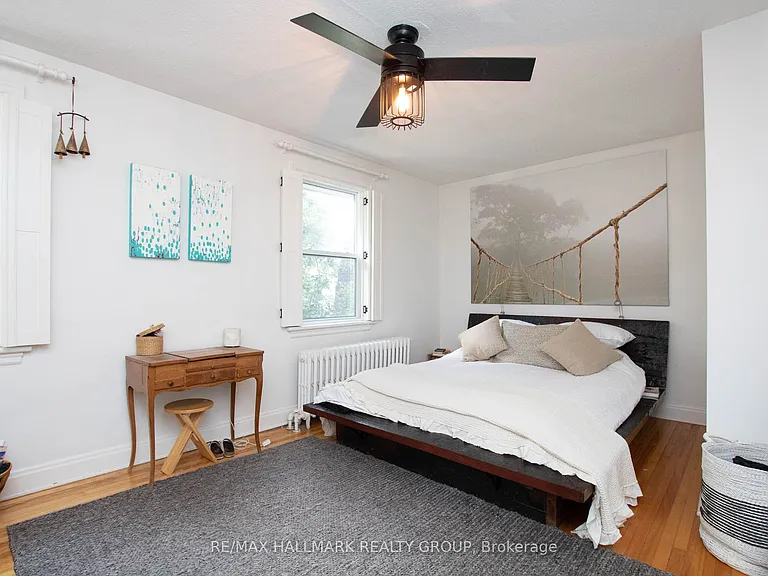 42 Glengarry Rd — Photo 17