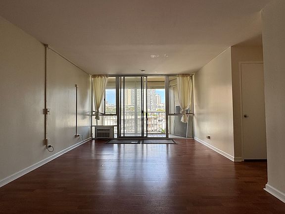 3rd image of 2474 Kapiolani Blvd APT 401