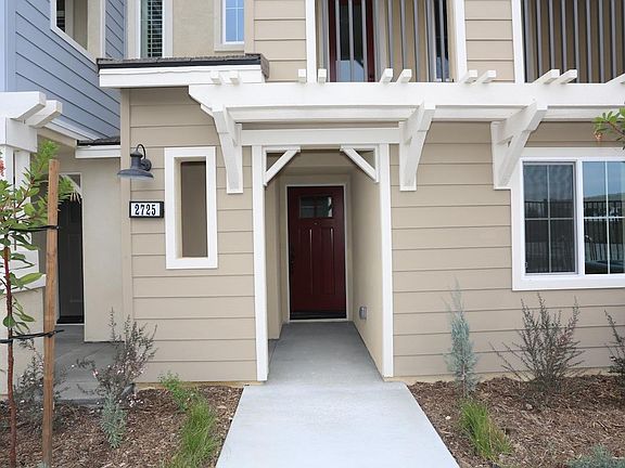 2nd image of 2725 Crimson Way