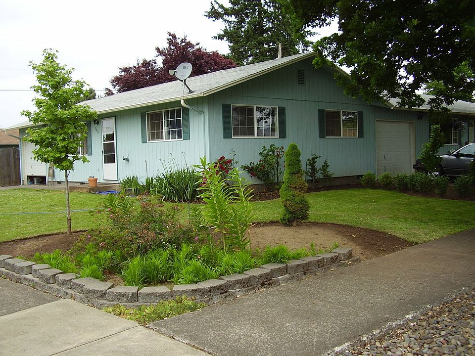 Corner Lot