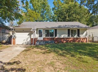 15 E 44th St, Tulsa, OK 74105