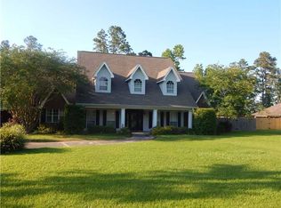 1467 Tan Tara Cir, Lake Charles, LA 70611
