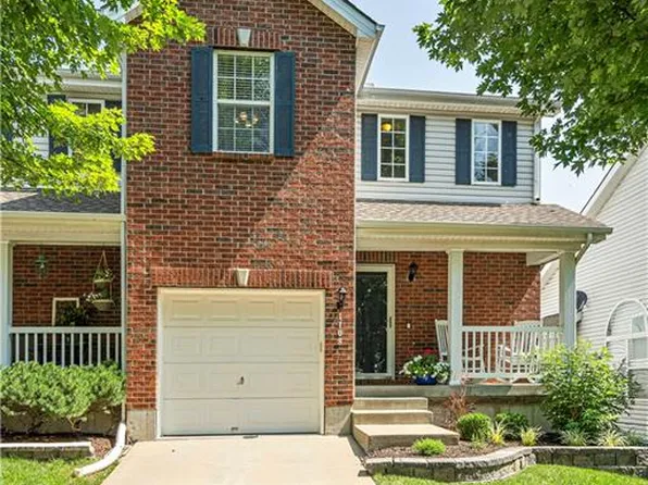 1108 SW Wysteria Dr, Lees Summit, MO 64082