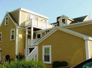 14 1/2 School St, Amesbury, MA 01913