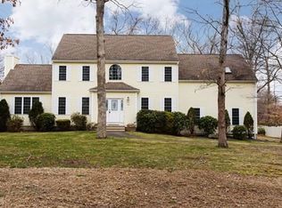 983 Taunton Ave, Seekonk, MA 02771