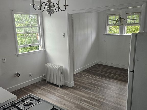 5th image of 111 David St Floor 2