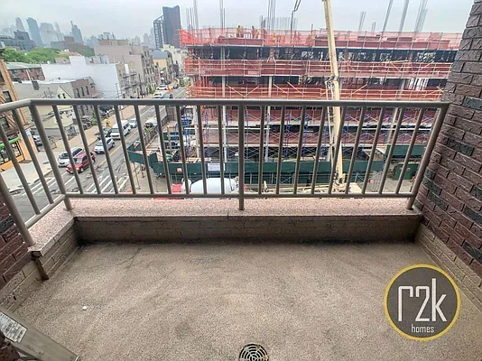 Rented by Realty 2000 Corp | media 37