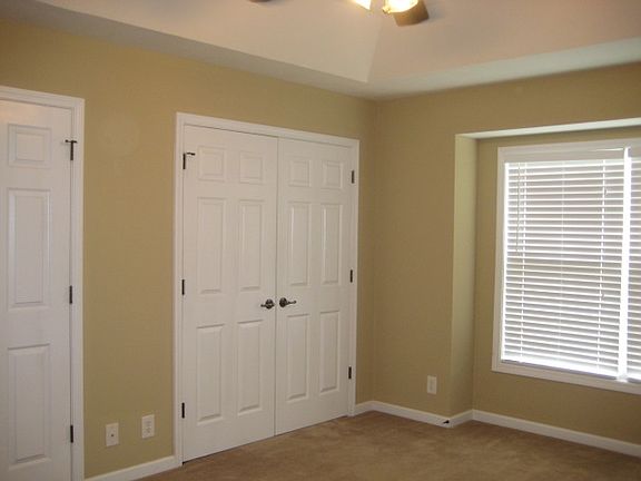5th image of 143 Buttermere Dr