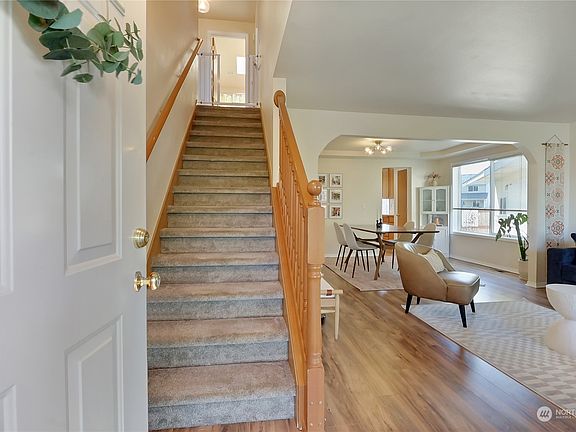 4th image of 20522 82nd Avenue Ct E
