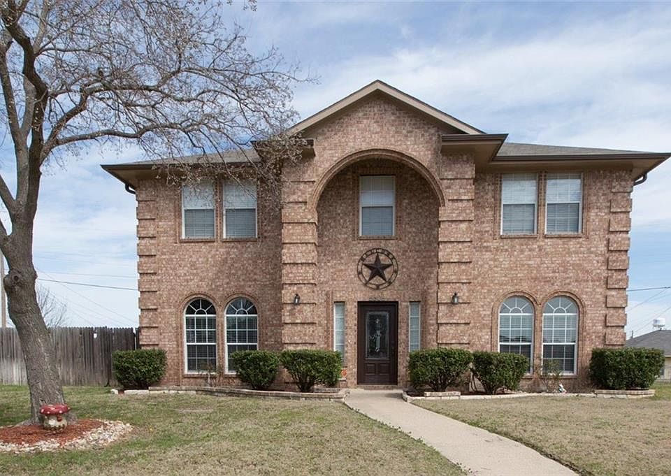 1st image of 5608 Lee Hutson Ln
