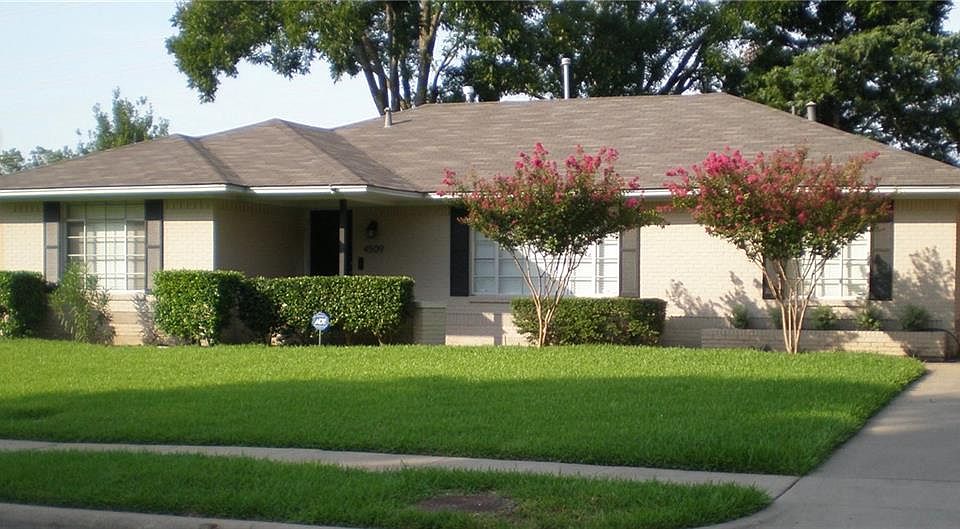 1st image of 4509 Ashford Dr