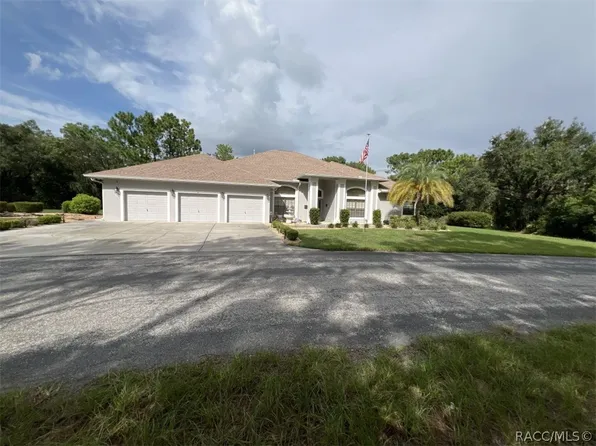 14 Drypetes Ct E, Homosassa, FL 34446