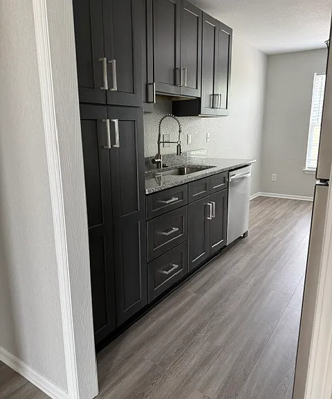 8702 N Cleveland Ave — Photo 12