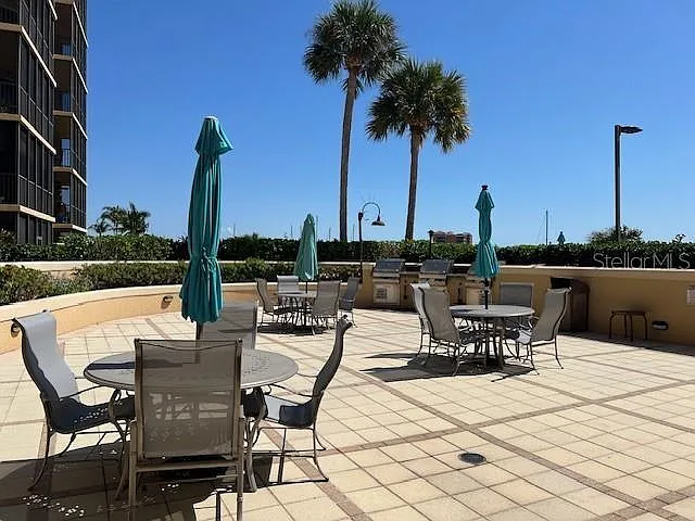 3313 Sunset Key Cir #404 — Photo 23