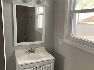 67 West Ave #1R, Pawtucket, RI 02860
