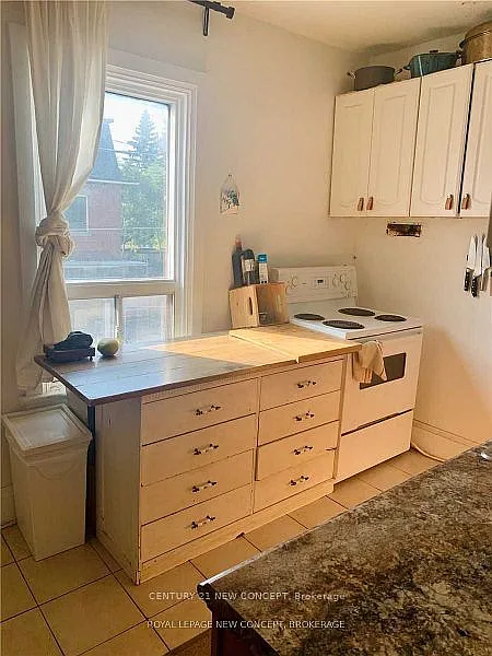 3 bed, $2,500 — Photo 4