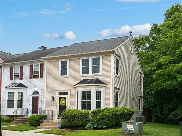 1043 Downing Ct, Bowie, MD 20721