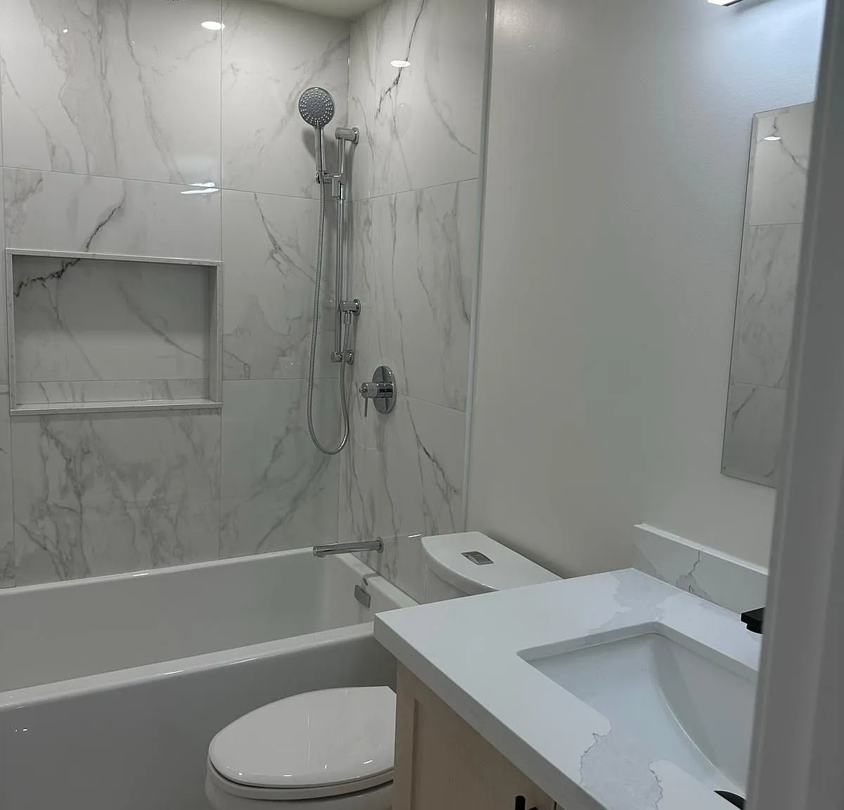 2 bed, $2,200 — Photo 2