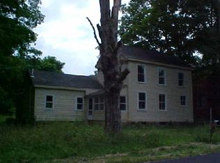 2295 W Glenville Rd, Amsterdam, NY 12010