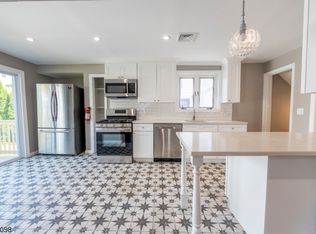 30 Byrd Ave, Bloomfield, NJ 07003