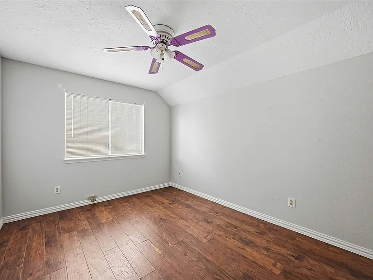 7330 Maple Walk Dr — Photo 26