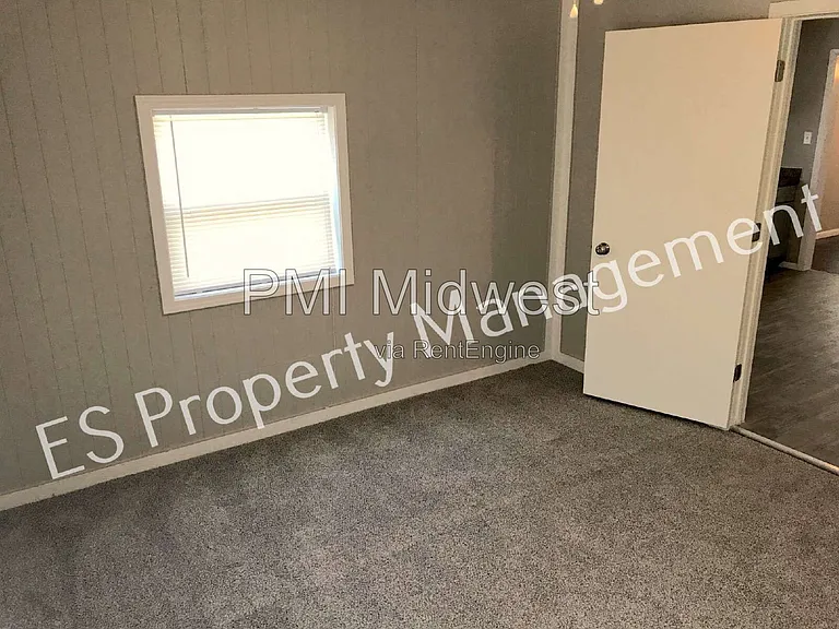 501 S Biltmore Ave — Photo 2