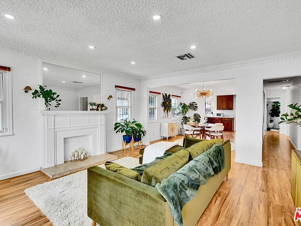 8719 Cimarron St, Los Angeles, CA 90047 | Zillow