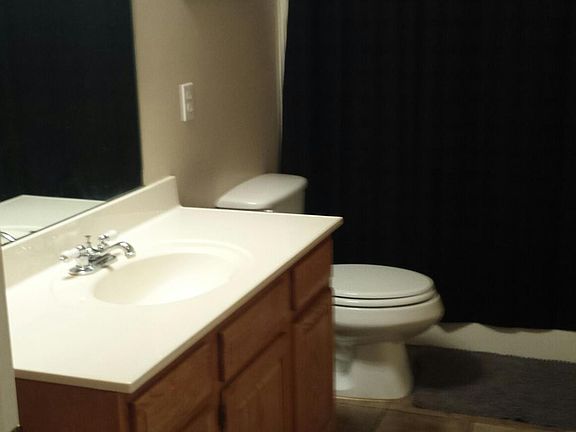 5th image of 177 Connie Brook Dr